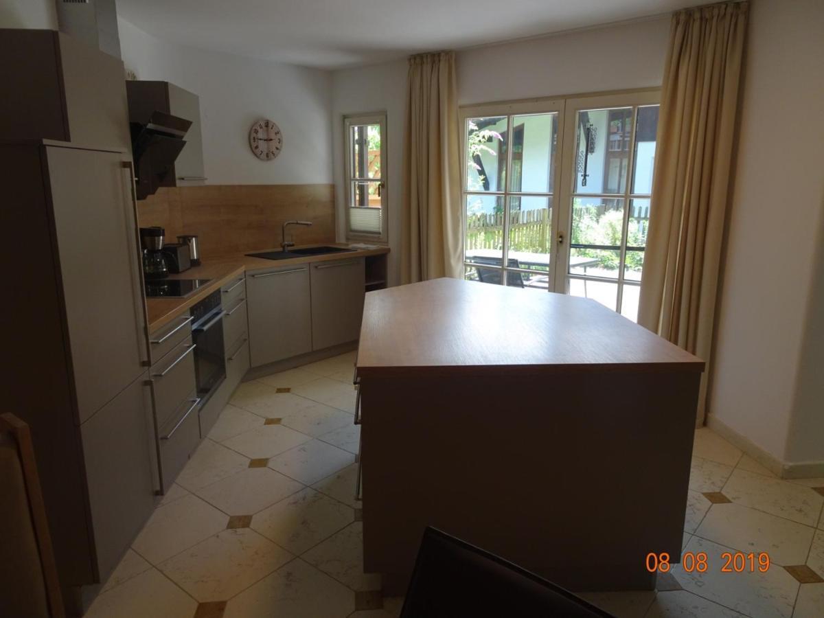 Huge And Calm Apartment In Central Garmisch Ngoại thất bức ảnh