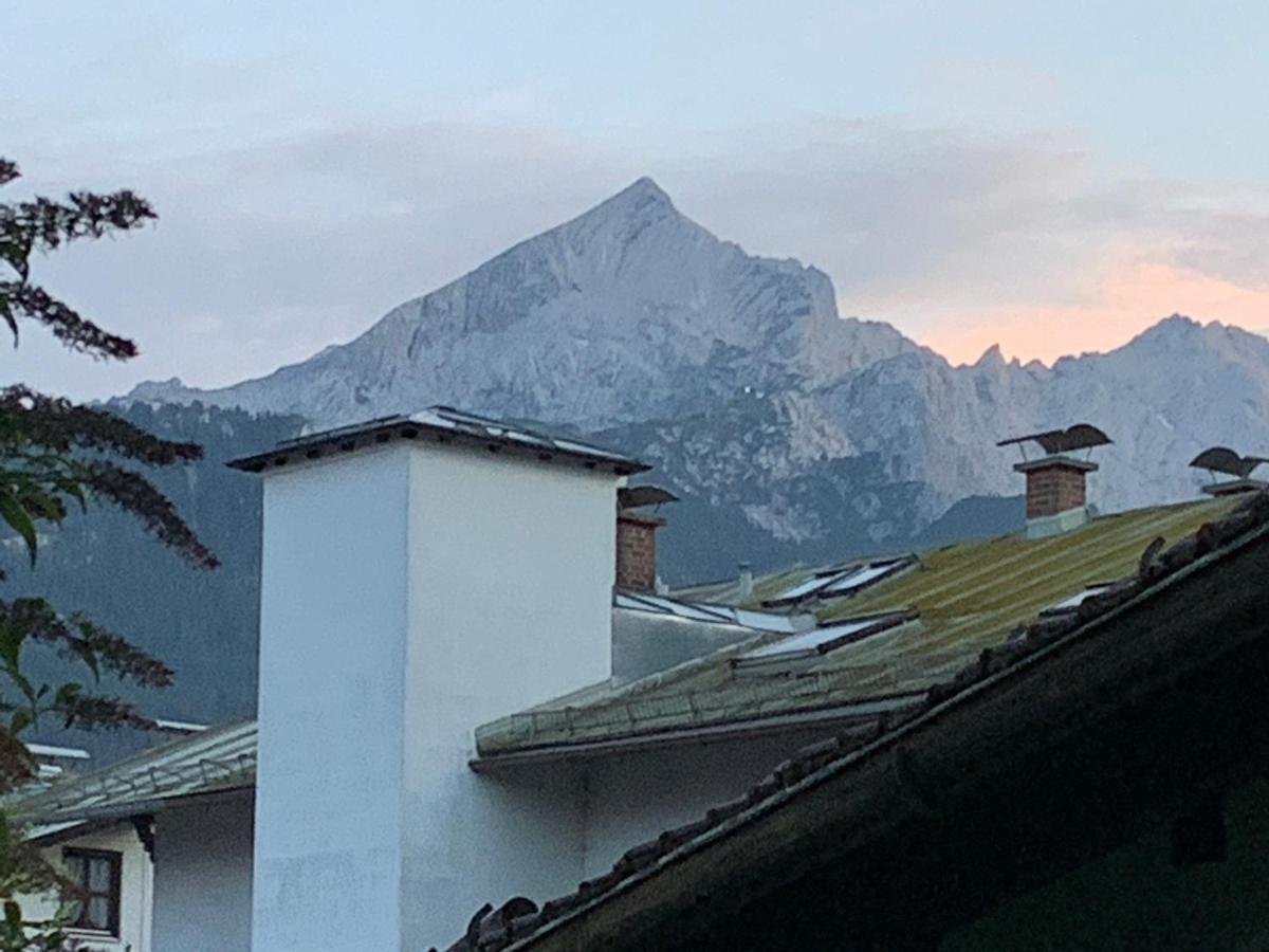 Huge And Calm Apartment In Central Garmisch Ngoại thất bức ảnh